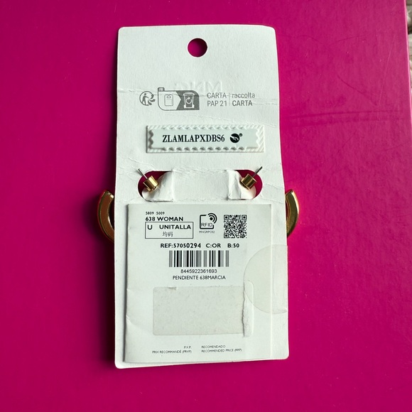 NWT Mango Gold (not real gold) Hoop Earrings - Picture 10 of 11